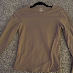 Women’s seamless long sleeve shirt